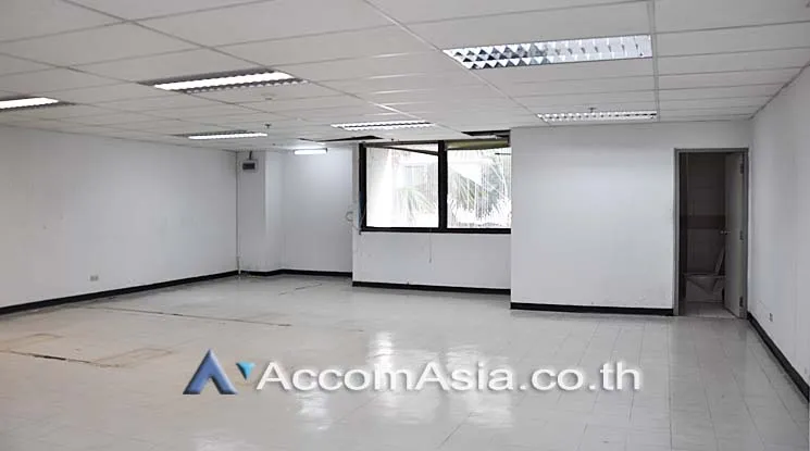 unitSplit-type Air |  Office space For Rent in Silom, Bangkok  near BTS Saint Louis - BTS Surasak (AA10480)